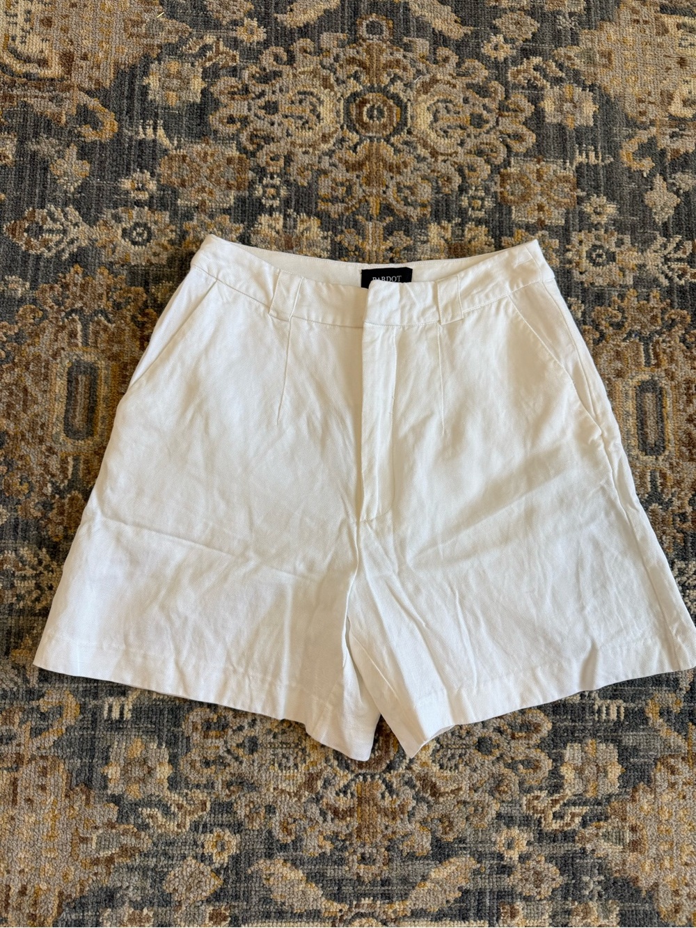 Bardot Women's White Linen-Blend Tailored Shorts